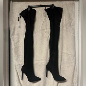 Fashion nova “places to be over the knee boots” Veera black Soft velvet. Size 8M